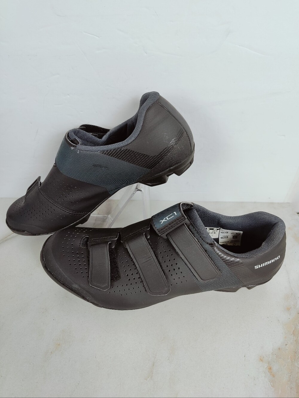 Shimano Women's SH-XC100 Mountain Bike Cycling Shoes, Sz 9.5
